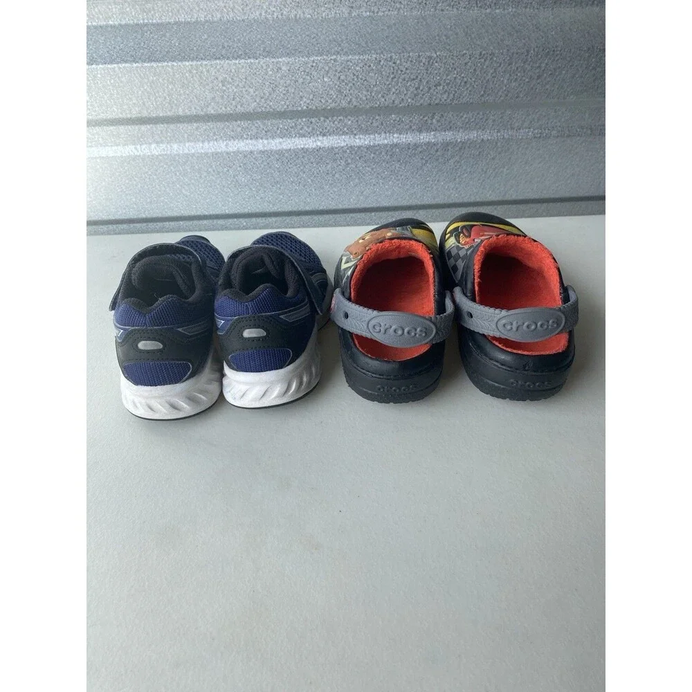 ASICS, Crocs this pre